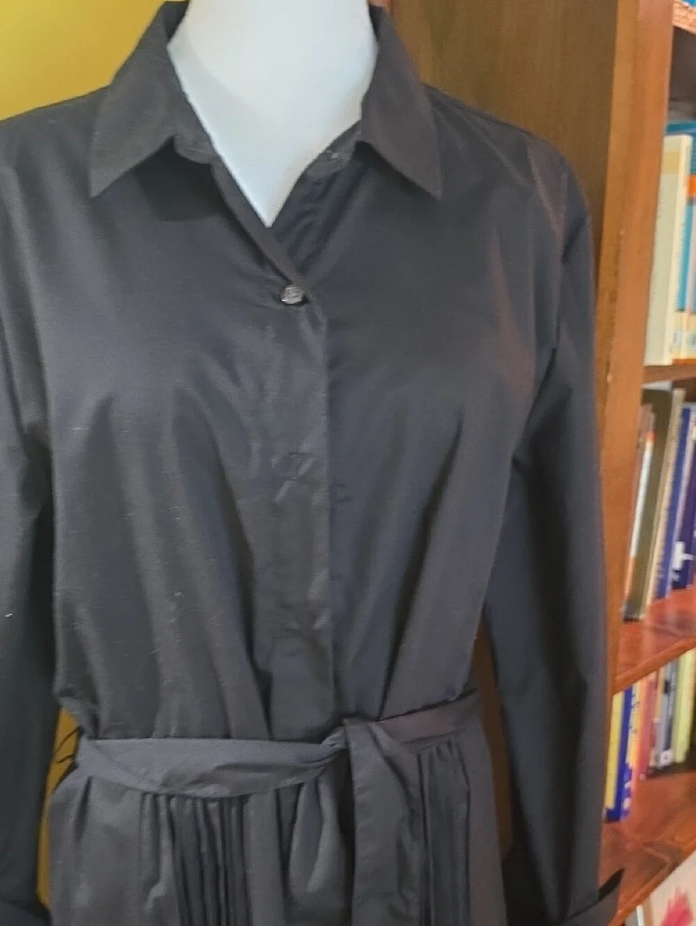 Banana Republic Black Pleated Midi Shirtdress with Tie Belt